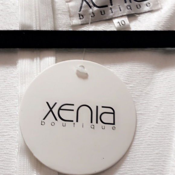 WHITE PLUNGE LONG SLEEVE DRESS - Picture 4 of 4